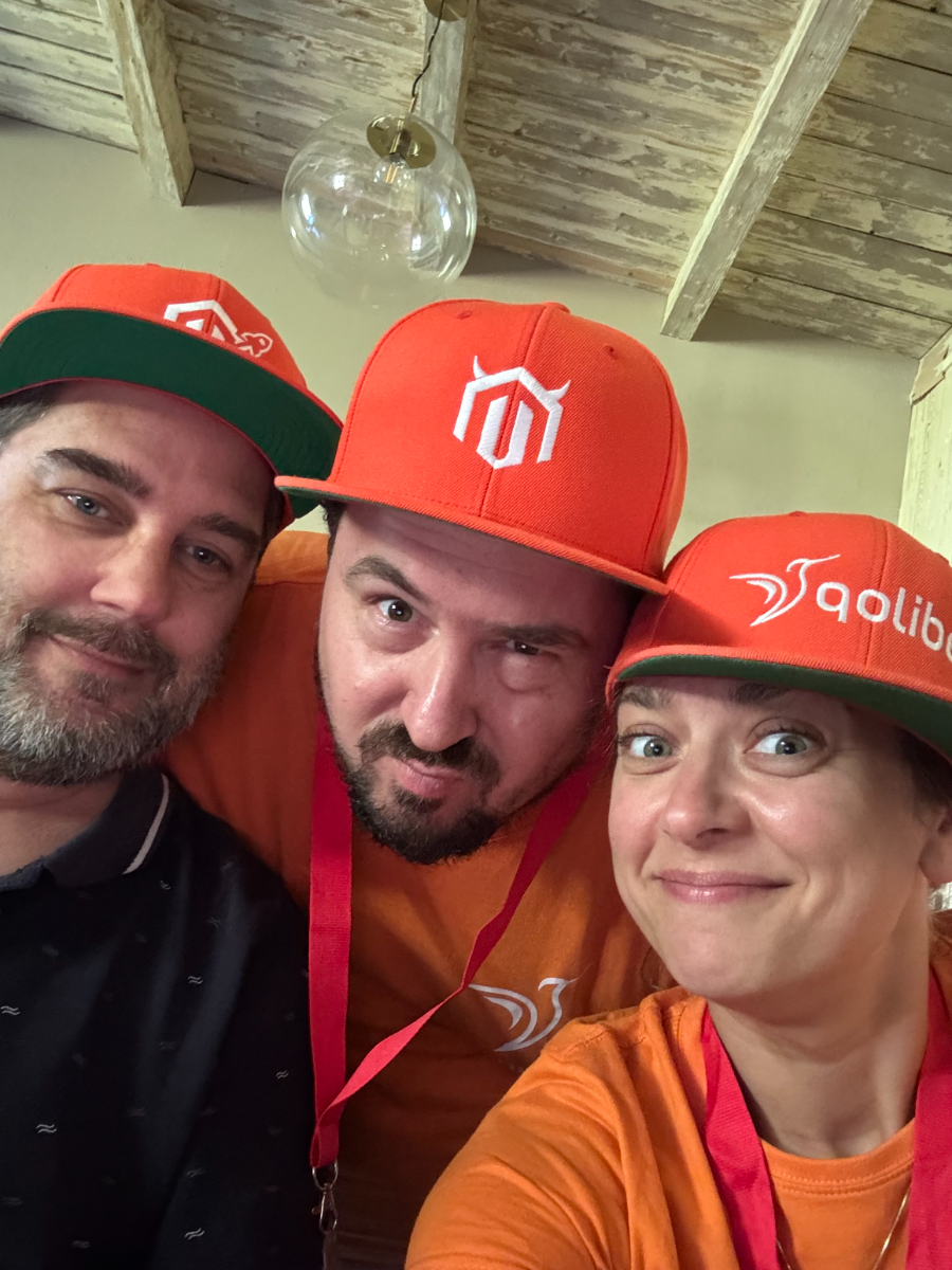 qoliber team caps
